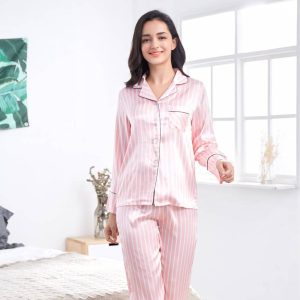 Simulation silk pajamas female 2022 new striped leisure home wear Korean version of the thin section of the long-sleeved long pants suit can be worn o