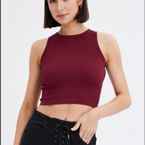 Seamless Crew Neck Red Tank Top in Vibrant Red