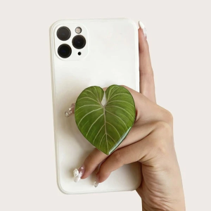 Leaf Shaped Phone Grip for a Stand-Out Style
