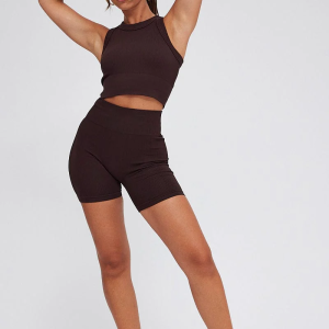 Seamless Brown Activewear Tank Top for Versatile Style