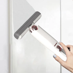 Spin Small Hand Free Self Squeeze Portable Mini Mop Folding Car Window Table Cleaning Mini Sponge Mop