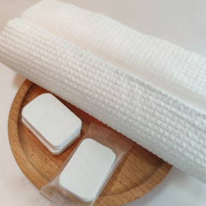 Disposable compressed towel mini individual packaging beauty salon personal outdoor activities portable compressed towel