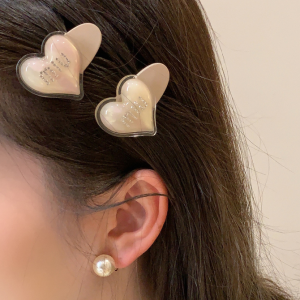 Retro love bangs clip female 2023 new letters side clip duckbill clip small exquisite cute hairpin