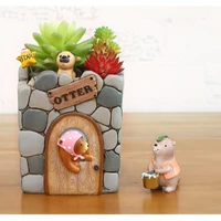 Roogo polyresin family flower pots decoration