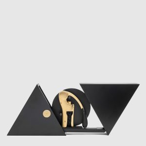 Oeno Motion Gold vertical corkscrew in a Geometry wooden art case L`atelier du vin