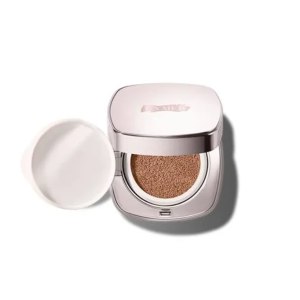 La Mer  Luminous Lifting Cushion Foundation SPF 20 + Refill 03 Warm Porcelain