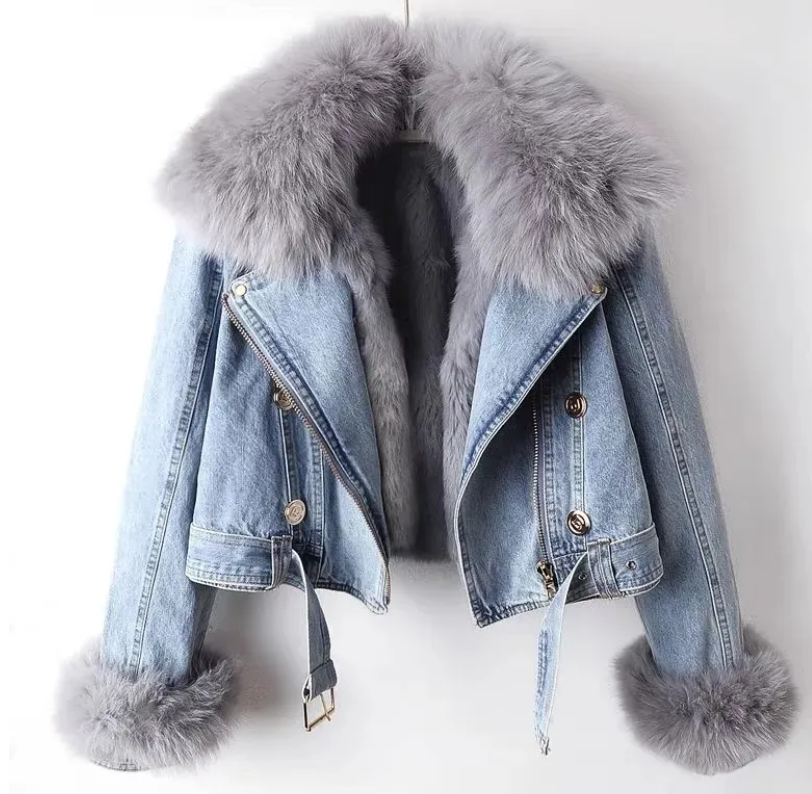 L'ATERIBÉLLE EDGY DENIM JACKET