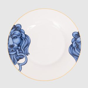 El Leon White Porcelain Dinner Plate Geminiano Cozzi 1765