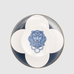 White porcelain dessert plate El Leon Geminiano Cozzi 1765