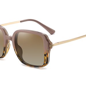 200634 Square Spring Hinge Magnetic Clip on Eyeglasses