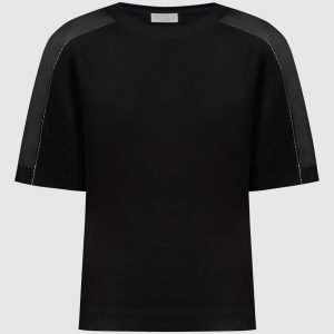 Black t-shirt with monil chain made of ecolathuni Brunello Cucinelli