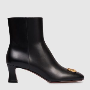 Black leather ankle boots with logo Valentino