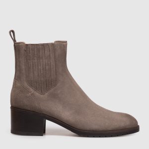 Gray suede ankle boots Doucal's