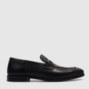 Black leather loafers SIMON TWISTBIT Stuart Weitzman