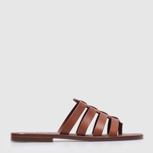 Brown leather flip flops with embossed logo Brunello Cucinelli