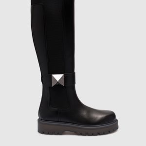 Black leather boots Valentino
